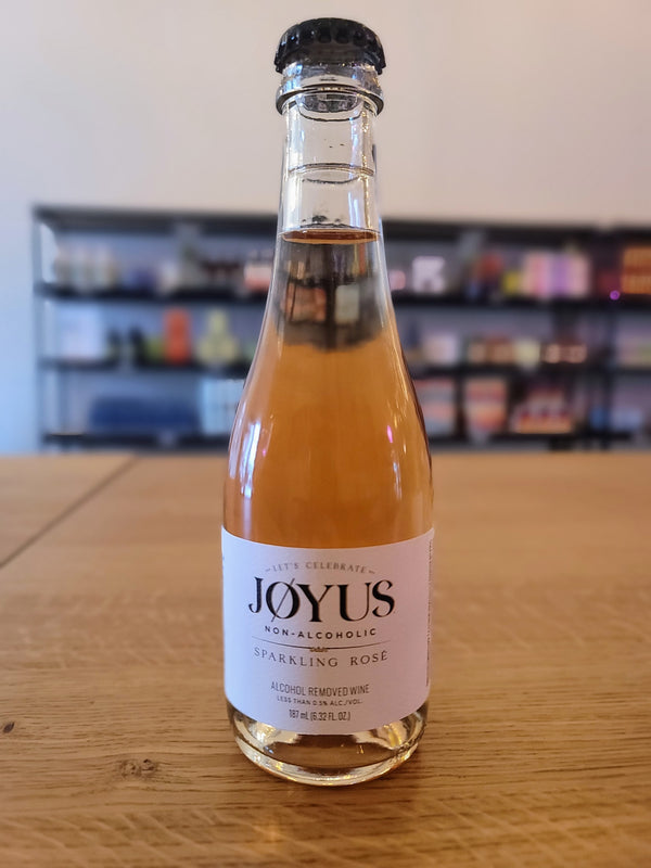 Joyus - Sparkling Rosé Mini Bottle (6.32 oz)