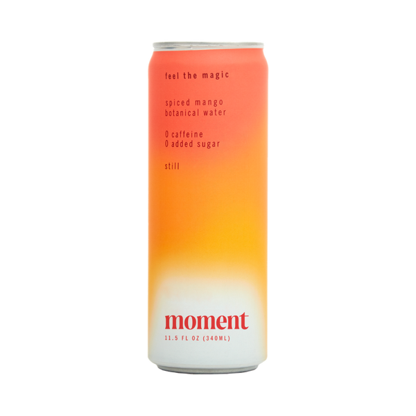 Moment - Sparkling Mango Chili Botanical Water (11.5 fl oz)